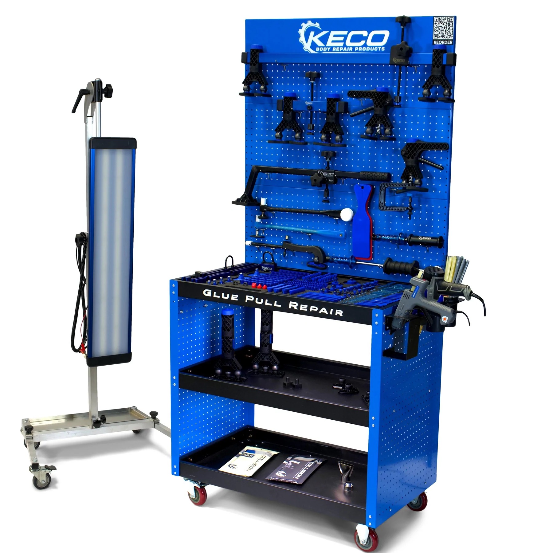 'Het KECO L2E-gereedschapskist in blauw met een lamp voor PDR en GPR'